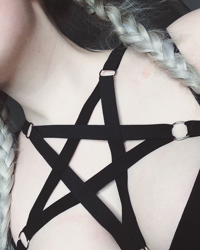 New fashion pastel goth pentag - Women'S Fashion Retailers 评论和价格