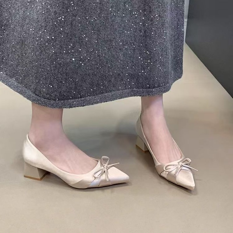 Retro Mid-length Single Shoes  - Women'S Fashion Belts 评论和价格