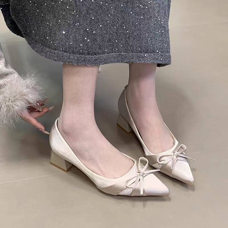 Retro Mid-length Single Shoes  - Women'S Fashion Belts 评论和价格