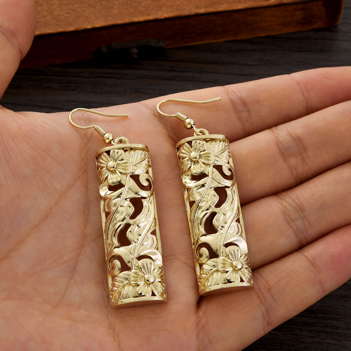 New Dubai Golden Color Luxurio - Women Fashion Png 评论和价格